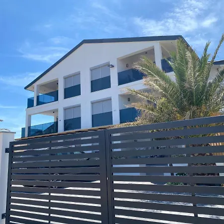 Apartman Lina Vir